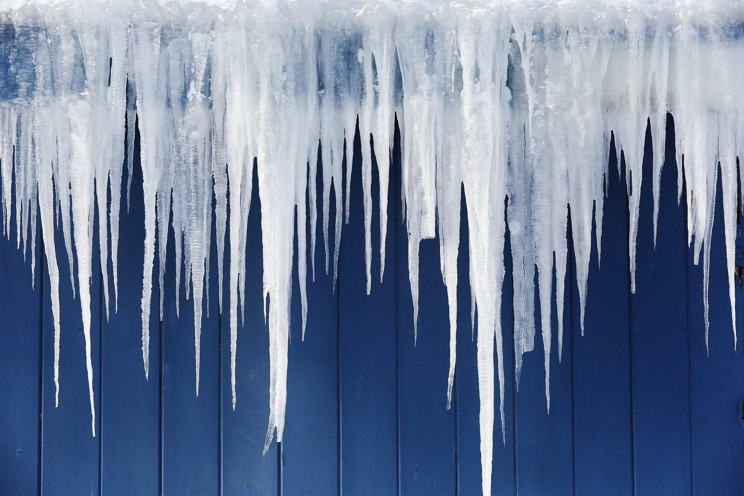 1400217-icicles-jms-2256-192231
